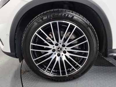 صورة 6 لـ 2023 Mercedes-BENZ GLC