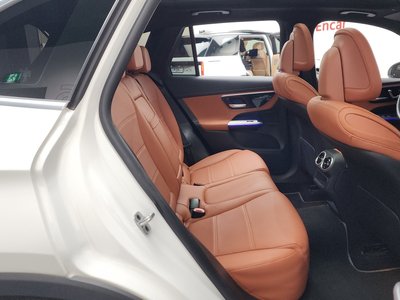 صورة مصغرة 17 لـ 2023 Mercedes-BENZ GLC