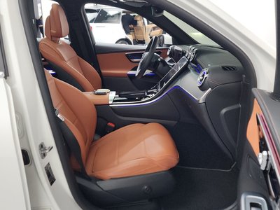 صورة مصغرة 16 لـ 2023 Mercedes-BENZ GLC