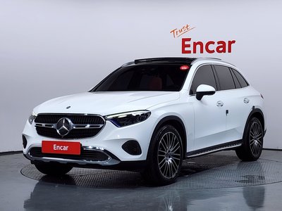 صورة 1 لـ 2023 Mercedes-BENZ GLC