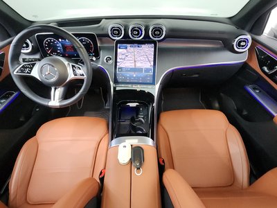 صورة 5 لـ 2023 Mercedes-BENZ GLC