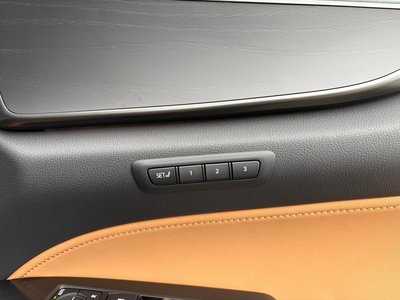صورة مصغرة 57 لـ 2022 Lexus NX