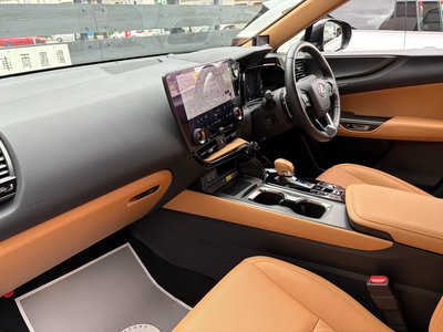 صورة مصغرة 30 لـ 2022 Lexus NX