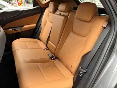 صورة مصغرة 33 لـ 2022 Lexus NX