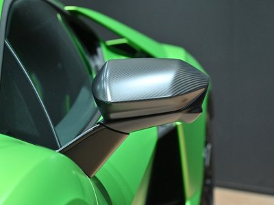 2025 Lamborghini REVUELTO — миниатюра 25
