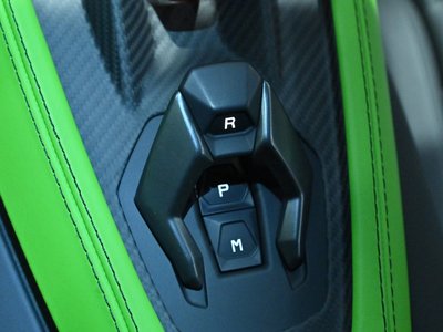 2025 Lamborghini REVUELTO — миниатюра 42