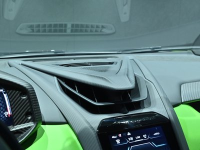 2025 Lamborghini REVUELTO — миниатюра 37