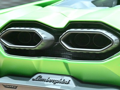 2025 Lamborghini REVUELTO — миниатюра 26