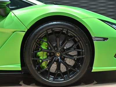 2025 Lamborghini REVUELTO — миниатюра 29