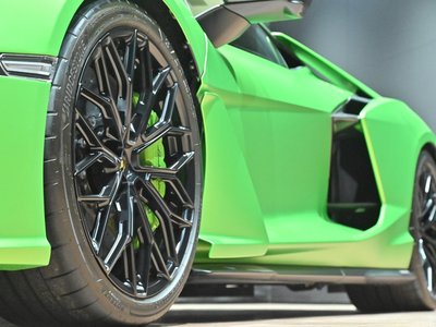 2025 Lamborghini REVUELTO — миниатюра 14