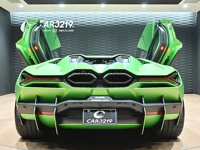 LAMBORGHINI REVUELTO - 7
