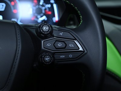2025 Lamborghini REVUELTO — миниатюра 40