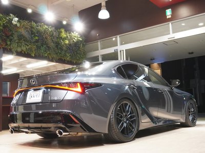 2021 Lexus IS 缩略图 12