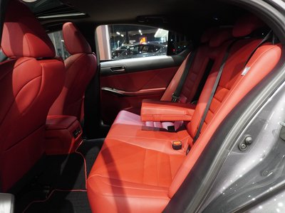 2021 Lexus IS 缩略图 40