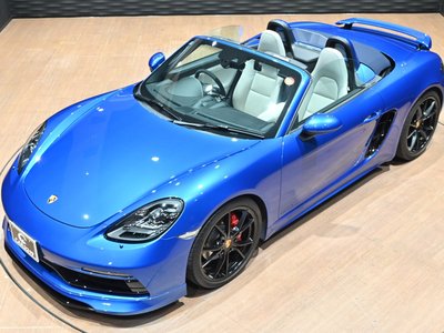 صورة 7 لـ 2018 Porsche 718