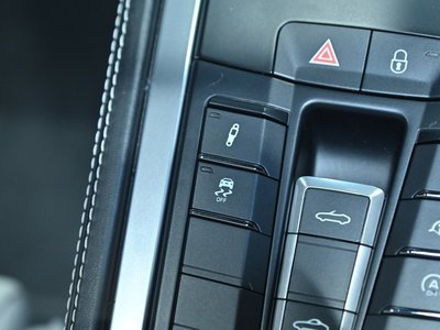 صورة مصغرة 30 لـ 2018 Porsche 718