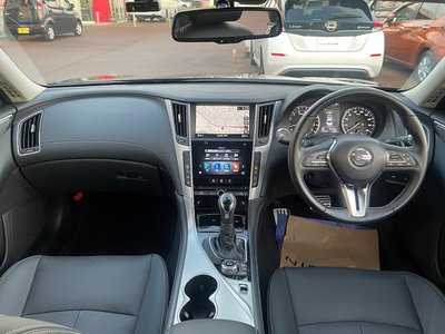 2021 Nissan SKYLINE photo 4
