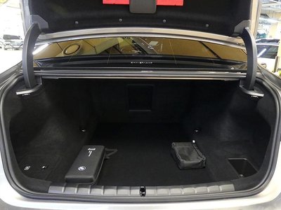 BMW 7 SERIES - 3
