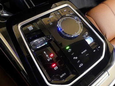 BMW 7 SERIES - 9