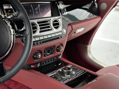 ROLLS-ROYCE WRAITH - 10