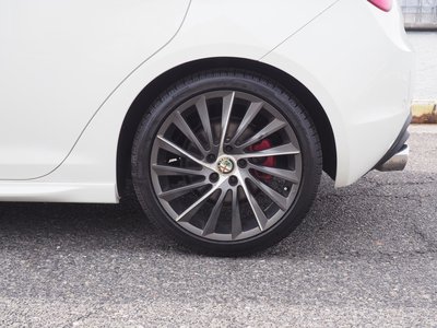 2013 ALFA Romeo JULIETTA 缩略图 27