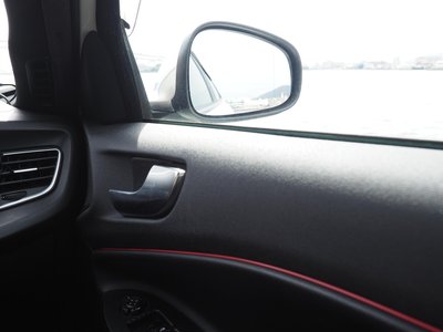 2013 ALFA Romeo JULIETTA 缩略图 19
