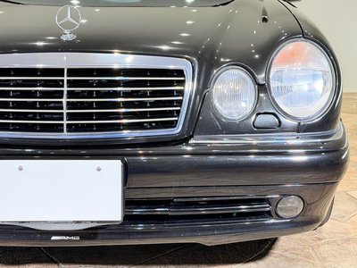 صورة 63 لـ 1998 Mercedes-BENZ E-CLASS AMG
