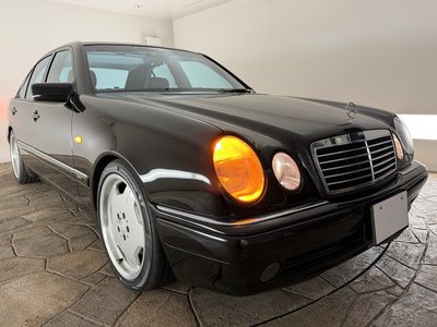 صورة 49 لـ 1998 Mercedes-BENZ E-CLASS AMG