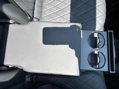 صورة مصغرة 20 لـ 2025 Mercedes-BENZ E-CLASS
