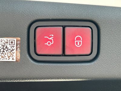 صورة مصغرة 13 لـ 2025 Mercedes-BENZ E-CLASS