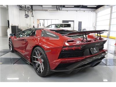 LAMBORGHINI AVENTADOR - 7