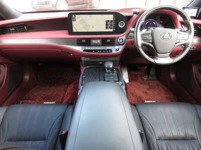 LEXUS LS - 3