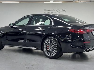 MERCEDES-BENZ E-CLASS - 4