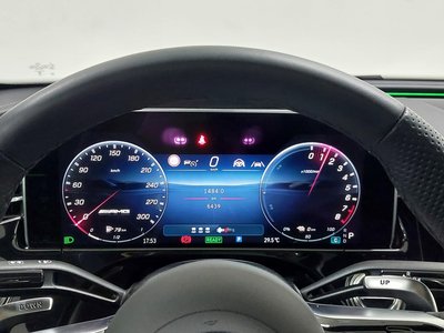 MERCEDES-BENZ E-CLASS - 8
