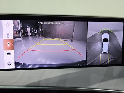 2024 Genesis GV70 thumbnail 20