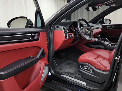 PORSCHE CAYENNE - 10