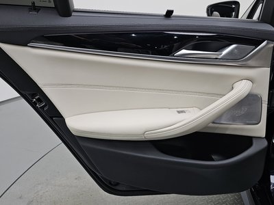 2021 BMW 5 SERIES 缩略图 15