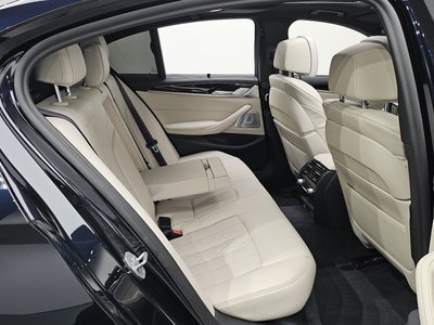 2021 BMW 5 SERIES 缩略图 18