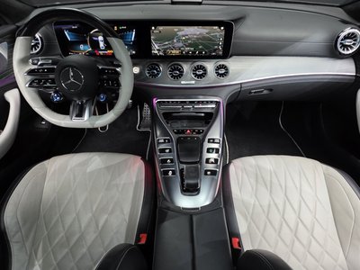 صورة 5 لـ 2022 Mercedes-BENZ GT AMG