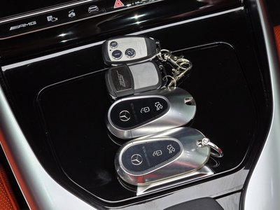 2025 Mercedes-BENZ SL thumbnail 19