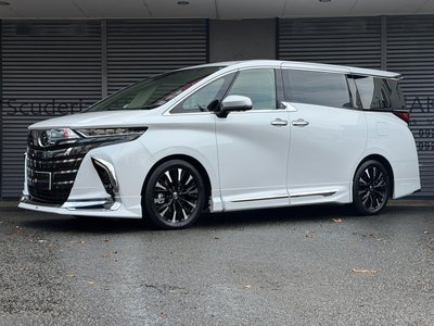 TOYOTA ALPHARD - 8