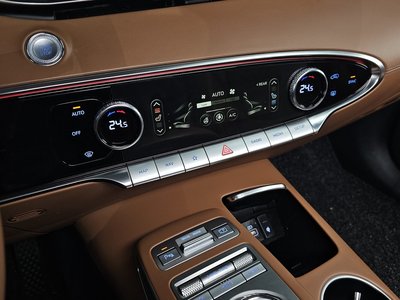 صورة مصغرة 17 لـ 2021 Genesis GV70
