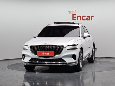صورة 2 لـ 2021 Genesis GV70