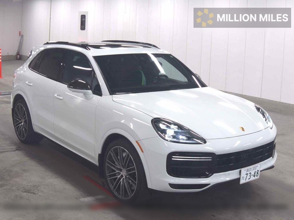 PORSCHE CAYENNE - View 1