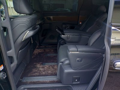 صورة مصغرة 30 لـ 2023 Toyota ALPHARD