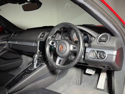 2017 Porsche 718 — фото 13
