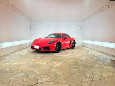 صورة 1 لـ 2017 Porsche 718