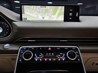 2022 Genesis GV80 thumbnail 15