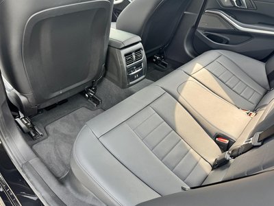 2026 BMW 3 SERIES 缩略图 32