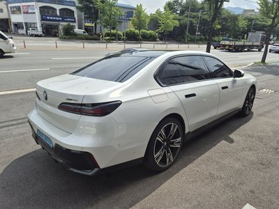 صورة مصغرة 13 لـ 2024 BMW I7